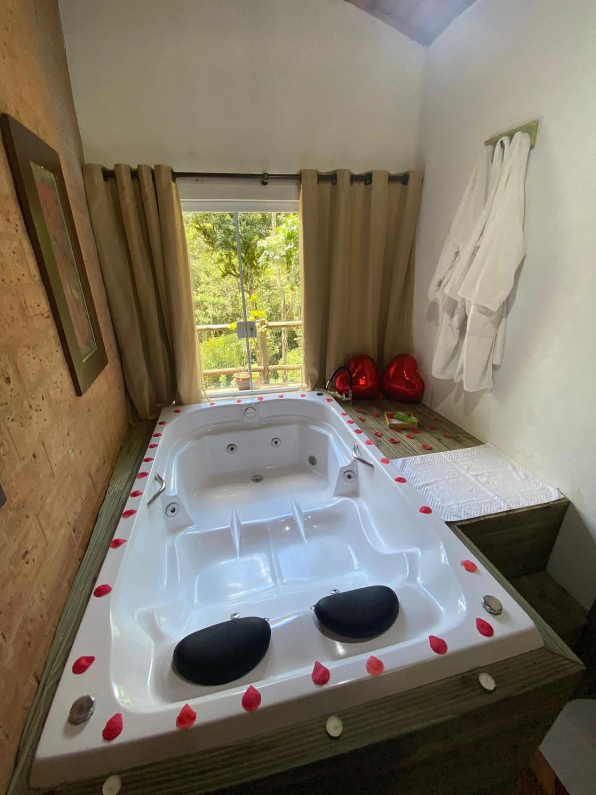 Middle House Villa Campos do Jordao Exterior photo